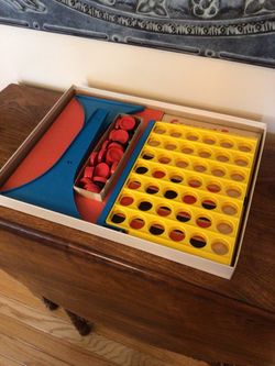 Vintage Connect Four Game