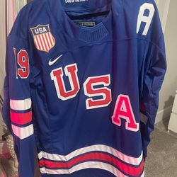 USA Blue Hockey Olympia Tkachuk Jerseys 