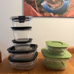 Free Rubbermaid Durable Plastic Containers