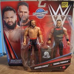 WWE MAIN EVENT SHOWDOWN JACOB FATU & TAMA TONGA COLLECTIBLE ACTION FIGURE
