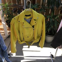Zara Basic