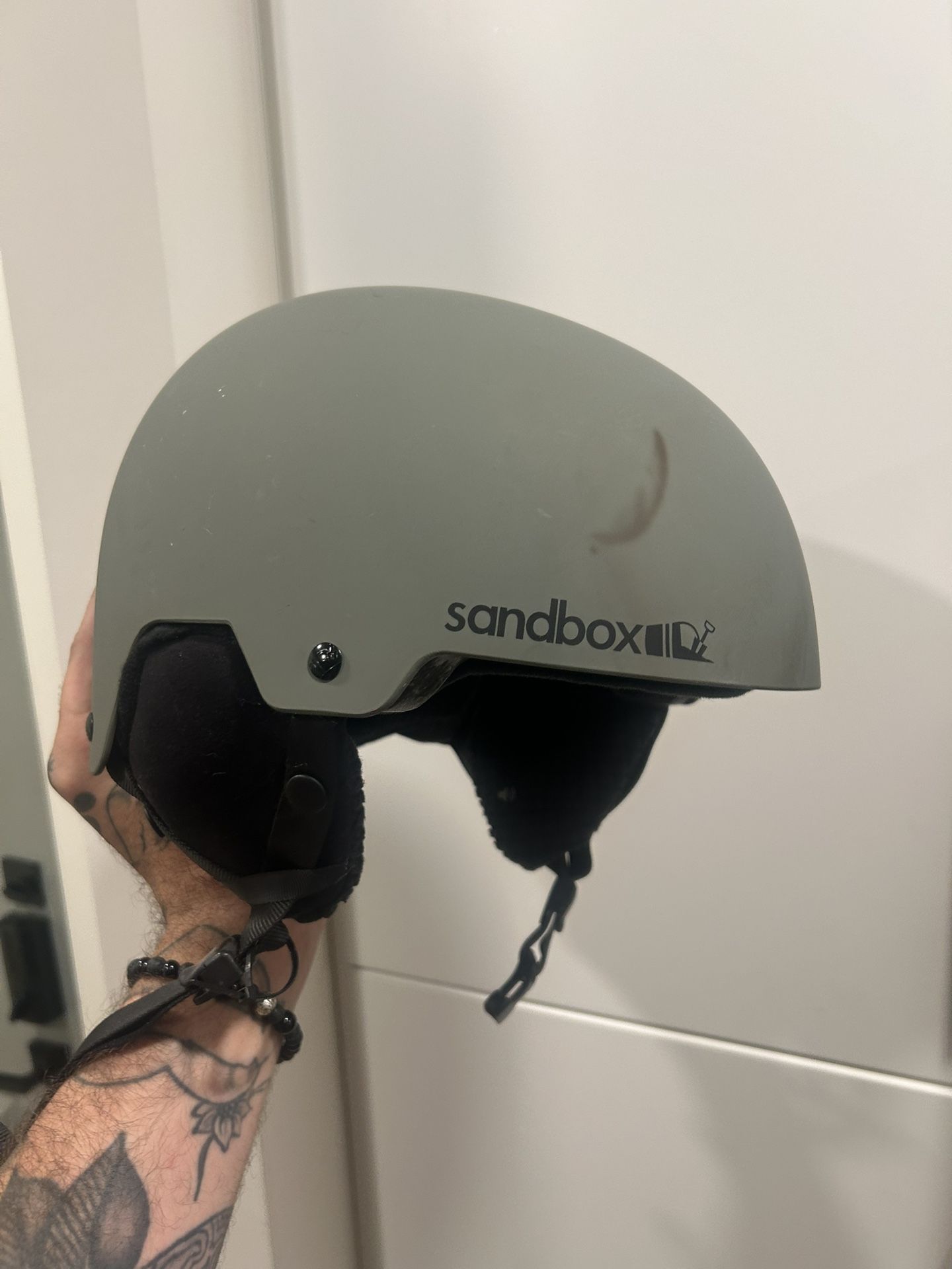 Snowboarding Helmet (XL)