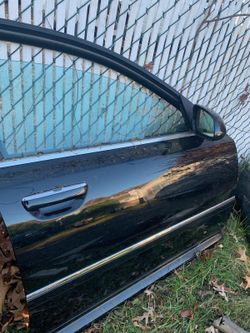 2007 audi a8 black doors 200each