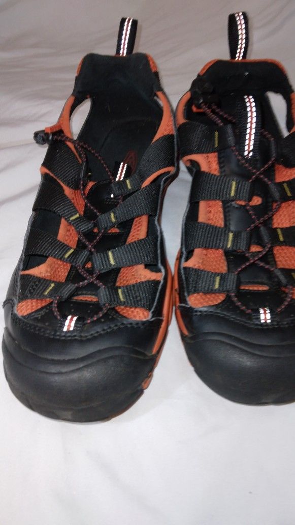 Summer Keen Sandals.  Rubber Contour Flexible Out Sole