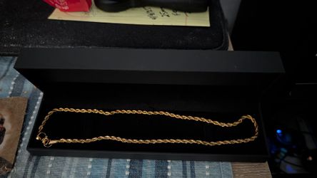 ROPE CHAIN WITH GOLD TONE 20 INCH