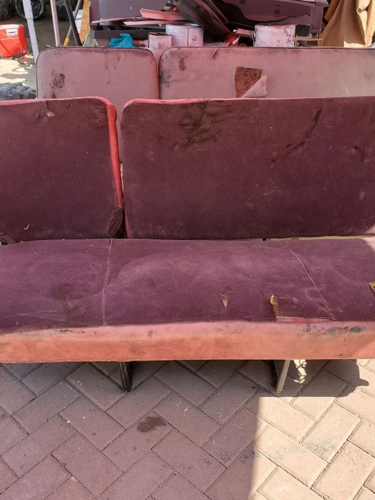 VW Bus Middle Seat