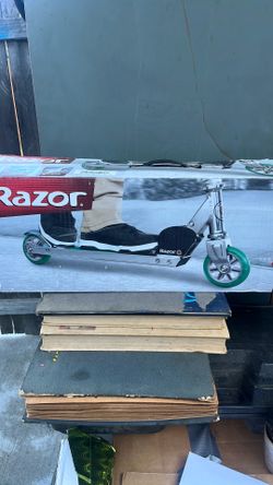 Razor scooter