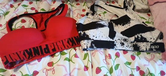 Girl Sports Bra Small