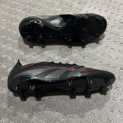 NEW Adidas Predator League Soccer Cleats 
