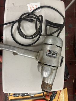 Black + Decker Heavy Duty 3/4” Drill. Needs chuck. 
