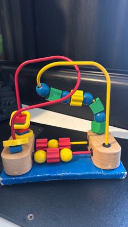Melissa & Doug First Bead Maze