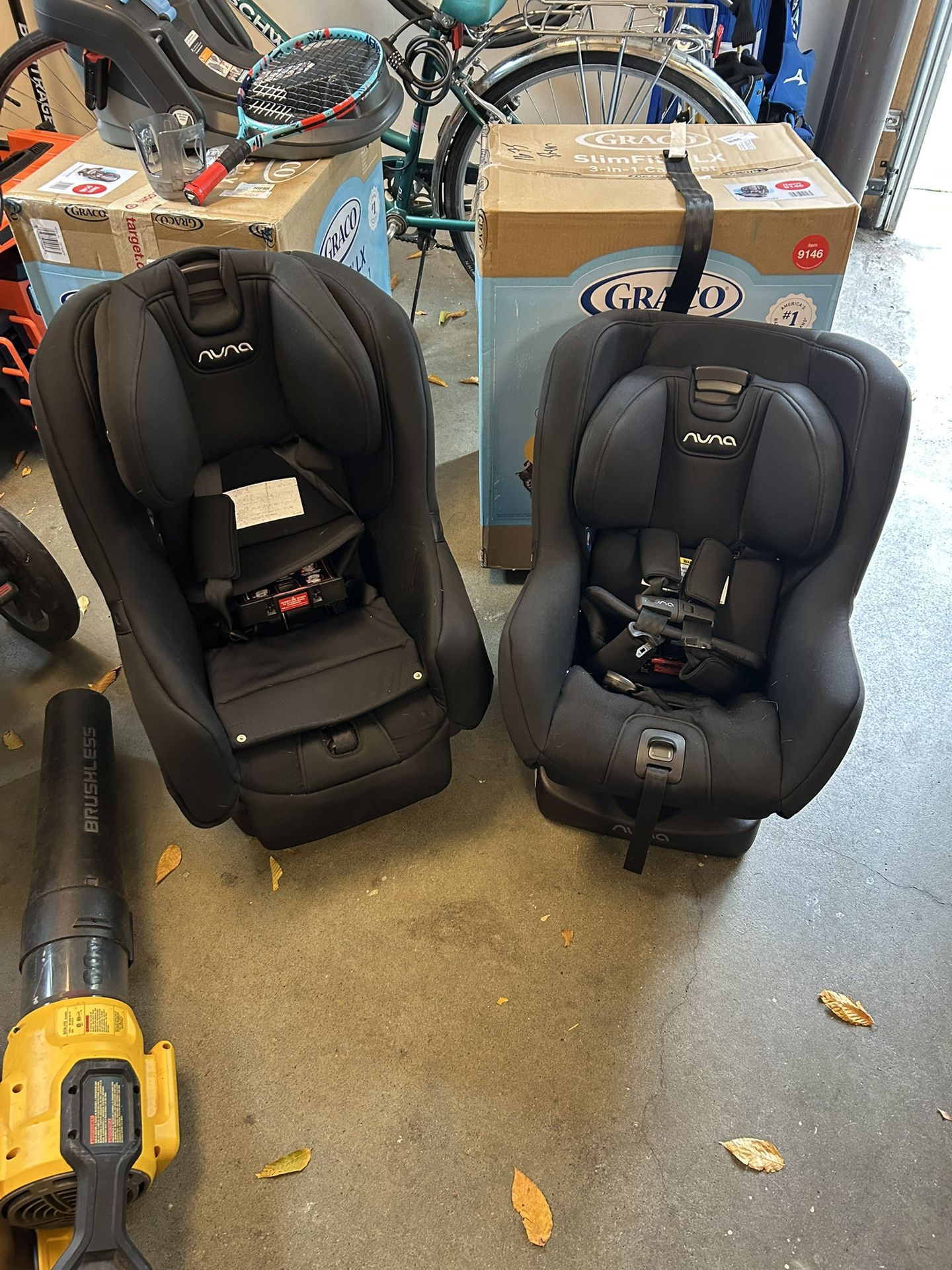 Nuna Rava Car Seats