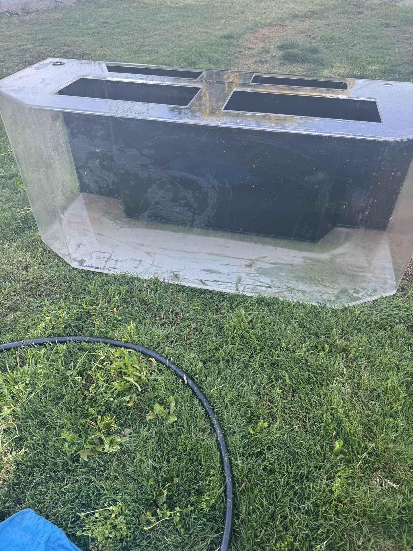 Truvu Aquarium Acrylic ( No Stand)