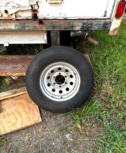 (1) Trailer wheel