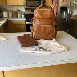 Itzy Ritzy Camel Boss (Large) Backpack