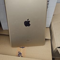Lot Of 10 Ipad Air 2 128Gb $1200 Unit Price $130