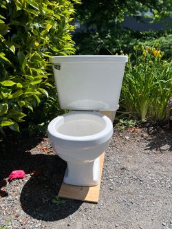 Free Toilet