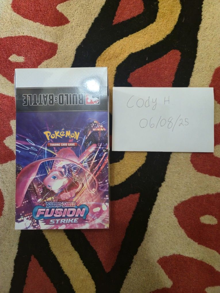 FACTORY SEALED pokemon fusion strike Build & Battle display box