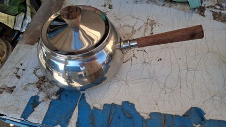 Stainless Steel Saucepan with Lid
