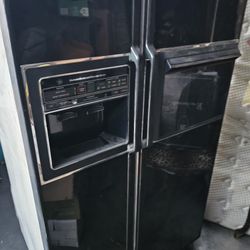 Ge Fridge Works $25 Tonight.