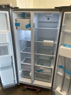 KENMORE 36 in. 29 cu ft. Counter-Depth Side by Side Refrigerator in Stainless Steel with External Ice and Water Dispenser