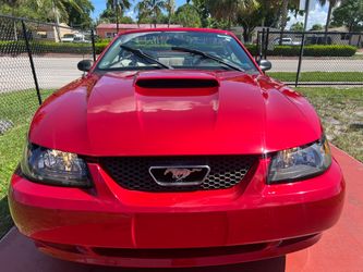 2001 Ford Mustang
