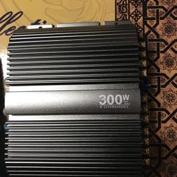 300 W Amplifier 