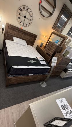 Queen Bedroom Set