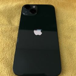 iPhone 13 Green 128 GB - Good Condition