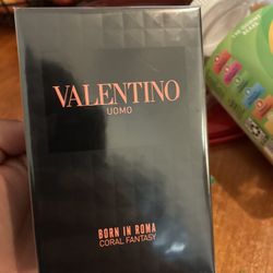 Colognes & Perfumes