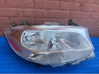 2020 2022 2024 Mercedes Sprinter headlight RH