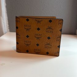 MCM Mens Bifold Wallet In Visetos Original 