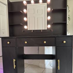 Makeup Vanity Desk
