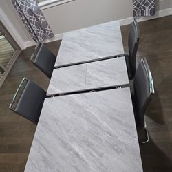 Modern Dining Table Set