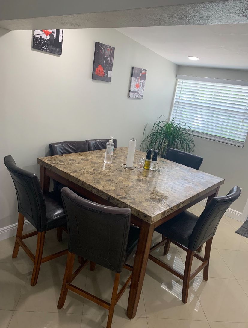 Granite Table With 6 Chair Included In Good Conditions