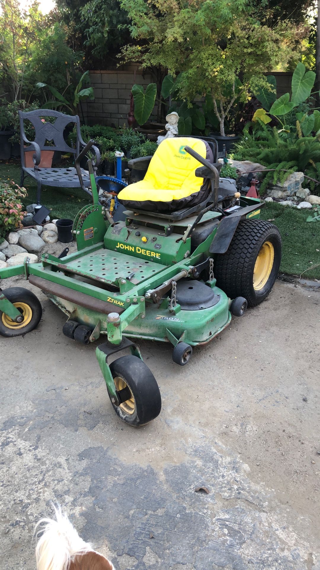 John Deere ride on mower