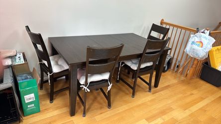 Dark Brown Wood Dining Table with 4 Chairs