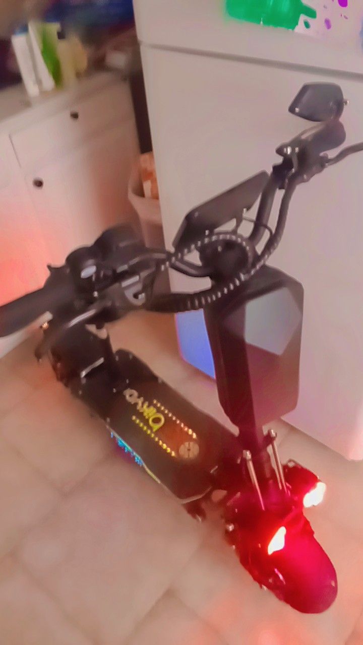 Electric SCOOTER BINKYDOM SCOOTER
