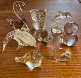 8 clear glass animal figurines
