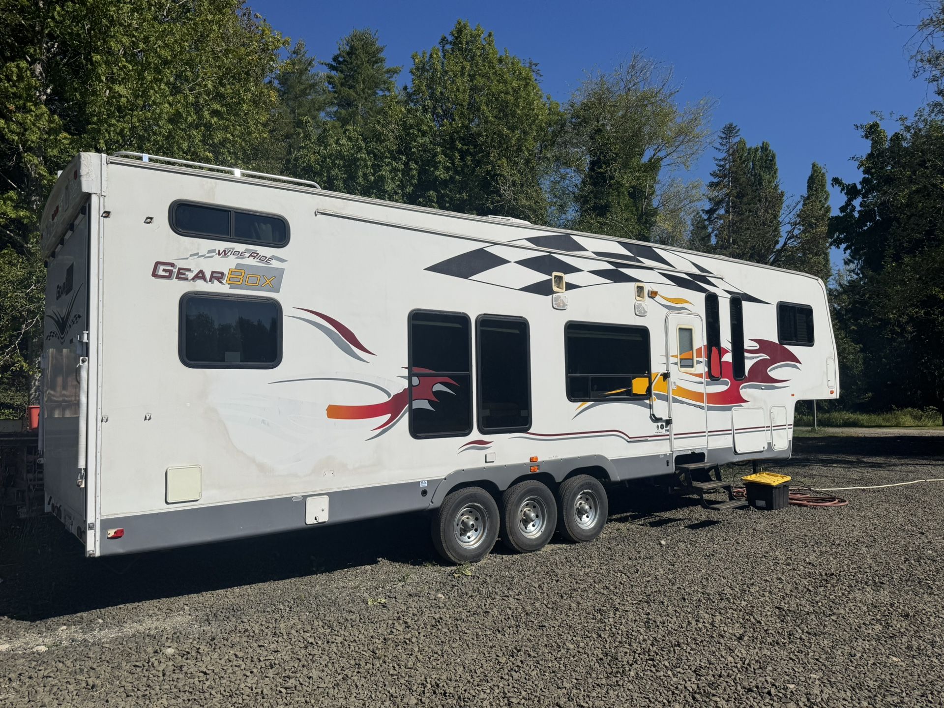 2008 Fleetwood Gearbox 38 Foot Rv 