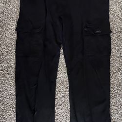 Levi's black cargo pants, XL