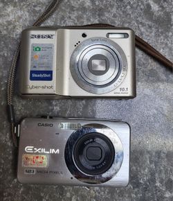 Digital Cameras 
