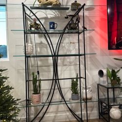 Decorative Shelf Organizer