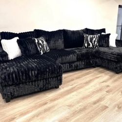 Living room sectional