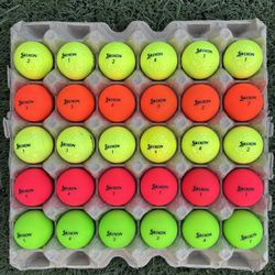 30 Golf ⛳️ Balls SRIXON 