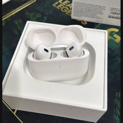 Apple AirPod Pro 2 (2nd generation) New ear Tips, Lightning connection 