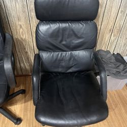 black leather office chair