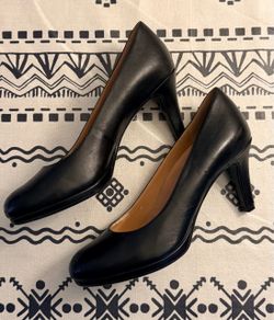 Naturalizer Black Leather Pumps, Size 8.5