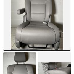 Honda Odyssey Captain Seats