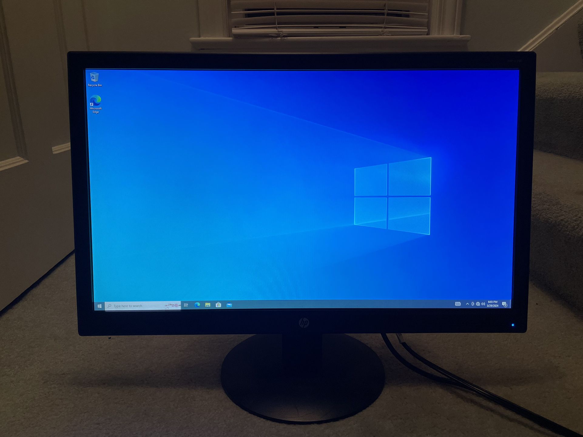 HP EliteDesk 800 G1 with 24in Monitor